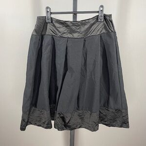 Trina Turk Skirt Womens 6 black designer classic circle skater